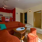 With Parking Space - 22434 Appartement