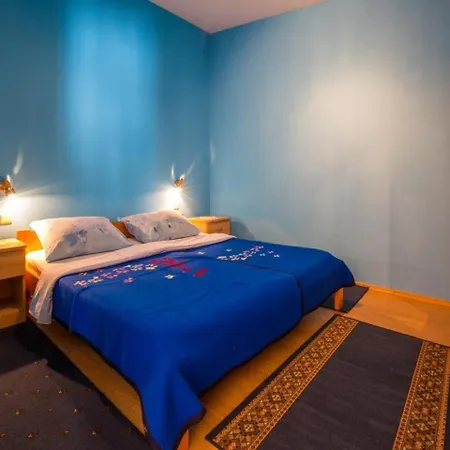 Appartement With Parking Space - 22434 Crikvenica