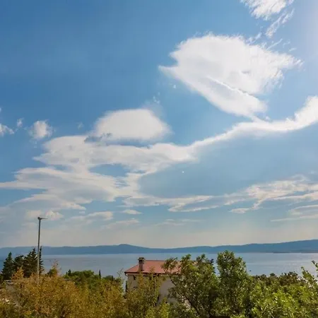 With A Parking Space - 22434 Crikvenica