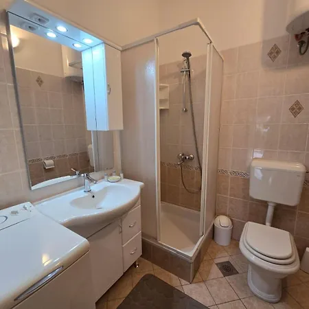 With A Parking Space - 22434 Crikvenica