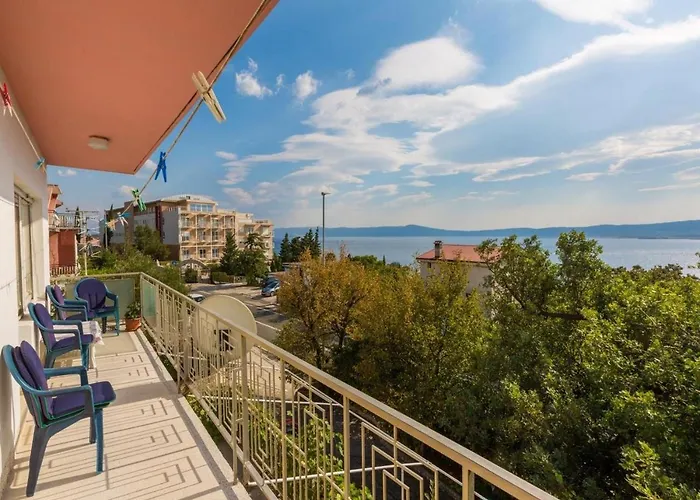 Apartament With Parking Space - 22434 Crikvenica
